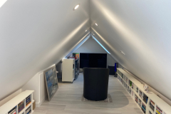 Amenagement-dune-salle-de-jeux-dans-les-combles-a-Poissy
